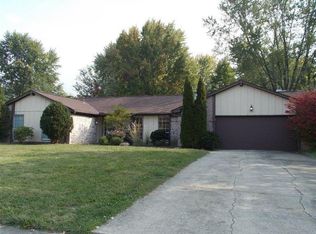 438 Emerald Woods Dr, Oxford, OH 45056