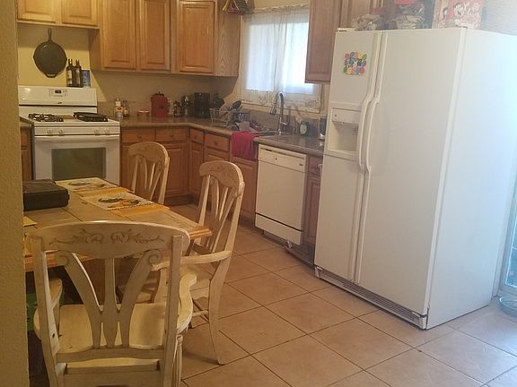 4th image of 3682 Florrie Ave