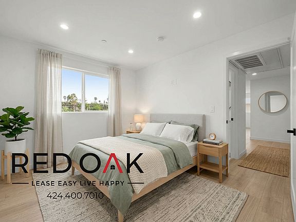 3rd image of 415 N La Fayette Park Pl #417