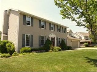 2624 Vonda Dr, Green Bay, WI 54311