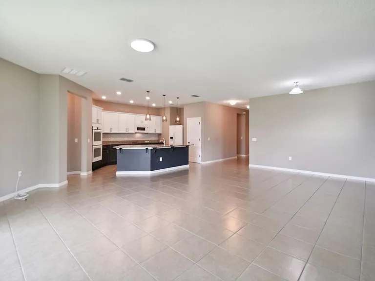 10606 Laguna Plains Dr — Photo 18