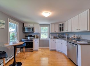 70 Commercial St #2, Wellfleet, MA 02667
