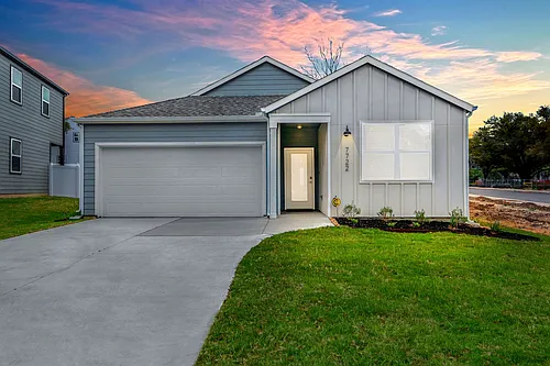 Los Cielos at Brooks Luxury Rentals Photo 1