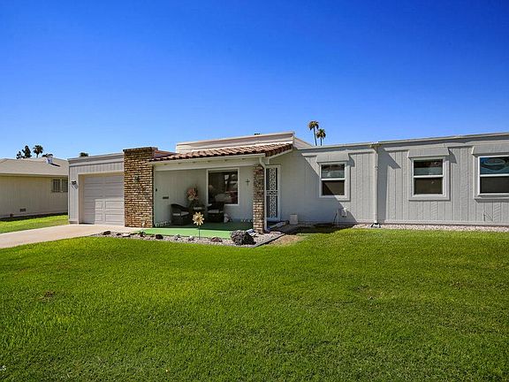 3rd image of 10963 W Kelso Dr