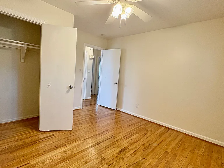 903 Homestead Ave — Photo 15