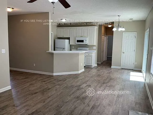 8220 River Mill Ct — Photo 5