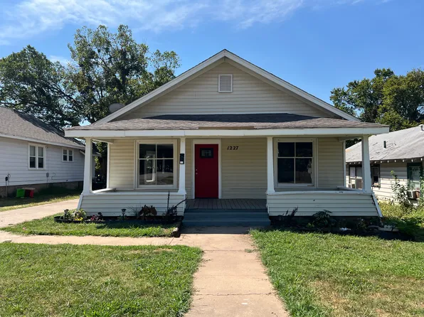 1227 E 11th St, Shawnee, OK 74801