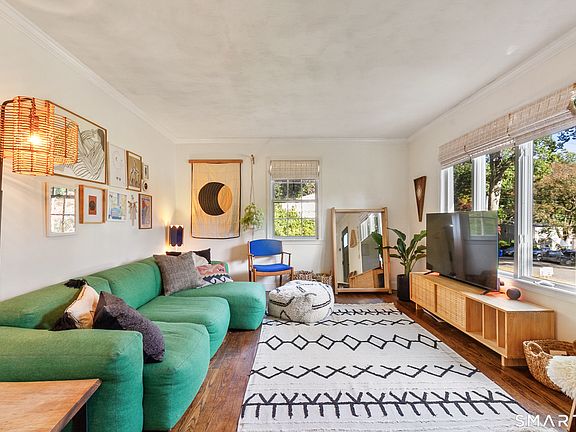 5th image of 130 Wainwright Place