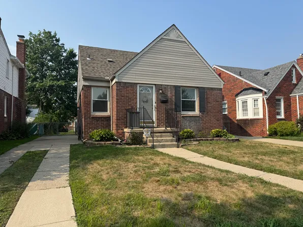 22928 Lodge Ln, Dearborn, MI 48128