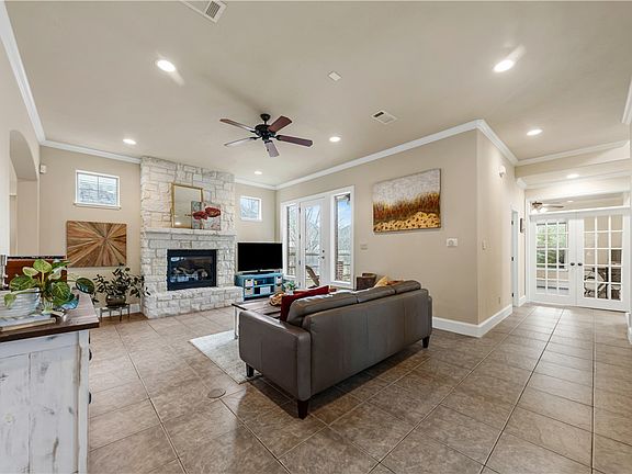 5th image of 4400 Longthorpe Ct