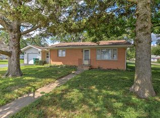 289 N Illinois St, Niantic, IL 62551