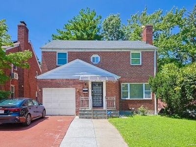 3318 164th Street, Flushing, NY, 11358