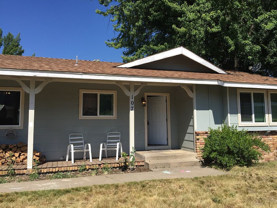 1st image of 107 Claremont Dr
