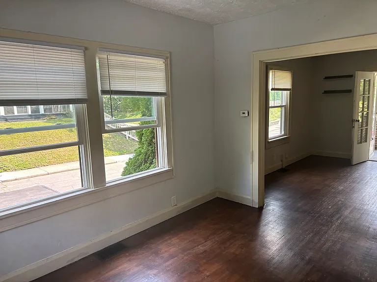 1240 N Temple Ave — Photo 10