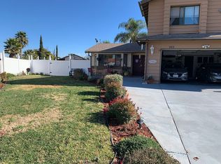862 Pinehurst Dr, Lake Elsinore, CA 92530