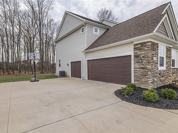 2nd image of 11525 Love Ln