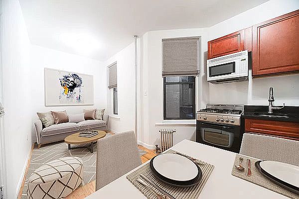 1st image of 142 Sullivan St #12-0