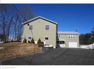 326 River Rd, Lewiston, ME 04240