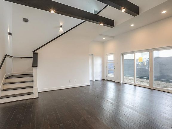 4th image of 7714 Jacquelyn Oaks Rd