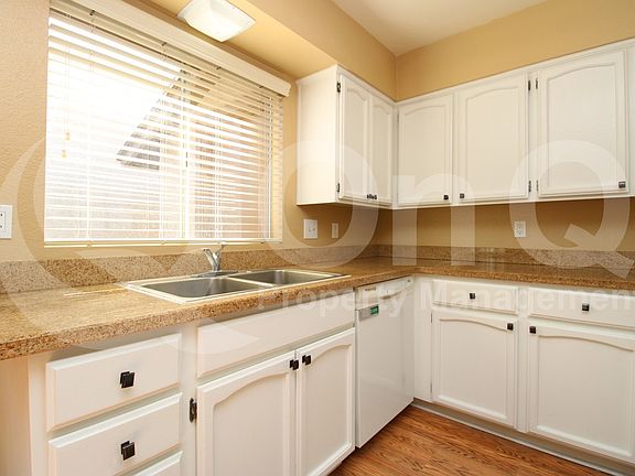 4th image of 2623 E Obregon St