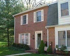 1st image of 823 Chesney Ln