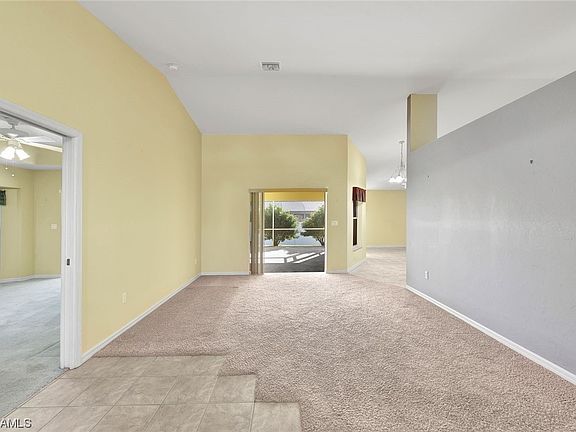 5th image of 5503 SW 14th Pl