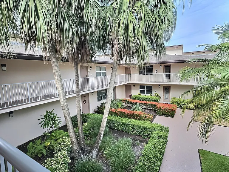 8760 Azalea Ct #203 — Photo 39