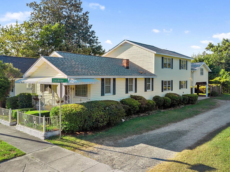1st image of 1105 Ann Street