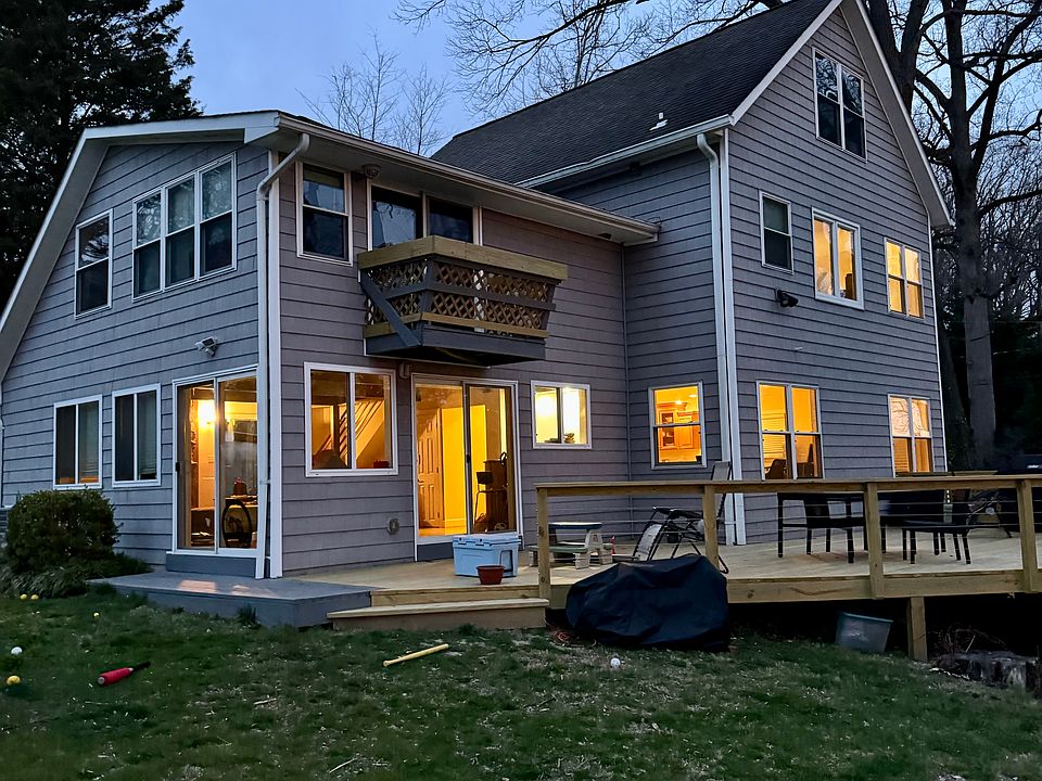 1st image of 321 E Forest Trl