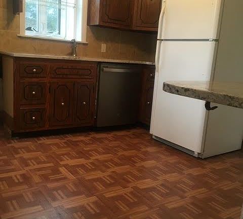 4th image of 67 E Hawthorne Ave