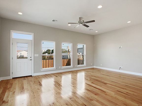 2nd image of 4133 Erato St