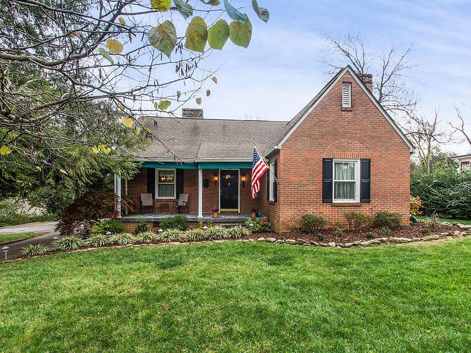 1st image of 236 Hillcrest Dr