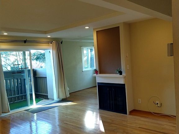 2nd image of 1491 De Rose Way