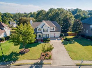 5585 Kennemore Dr, Alpharetta, GA 30004
