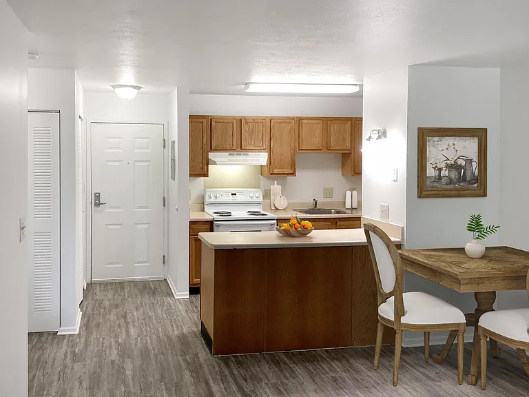 Fountain Place Apartments — Photo 1