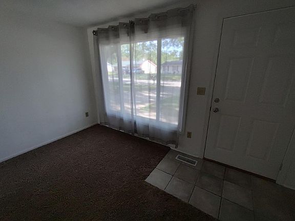 4th image of 7523 Clover Meadow Dr