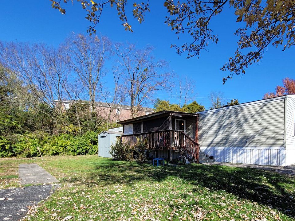 1st image of 122 Bradbury Pointe Dr