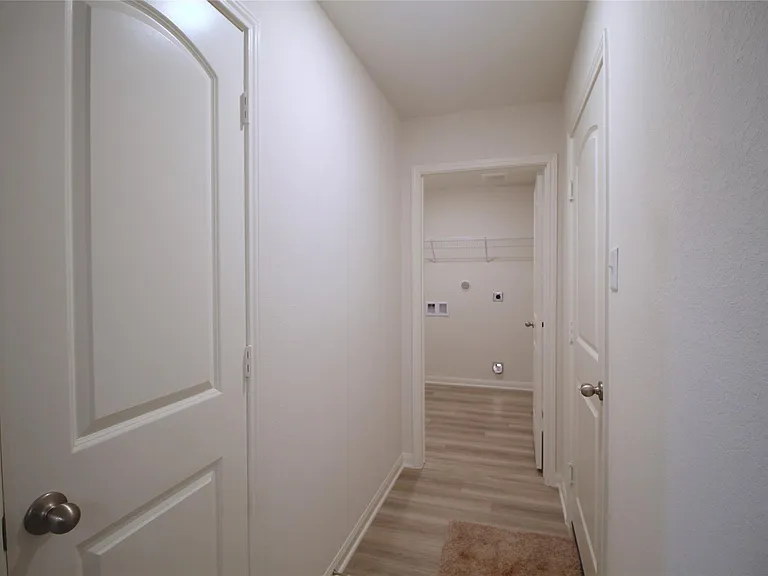 8031 Vacek Meadows Loop — Photo 25