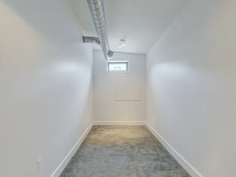 1300 Batavia Ave #2 — Photo 23