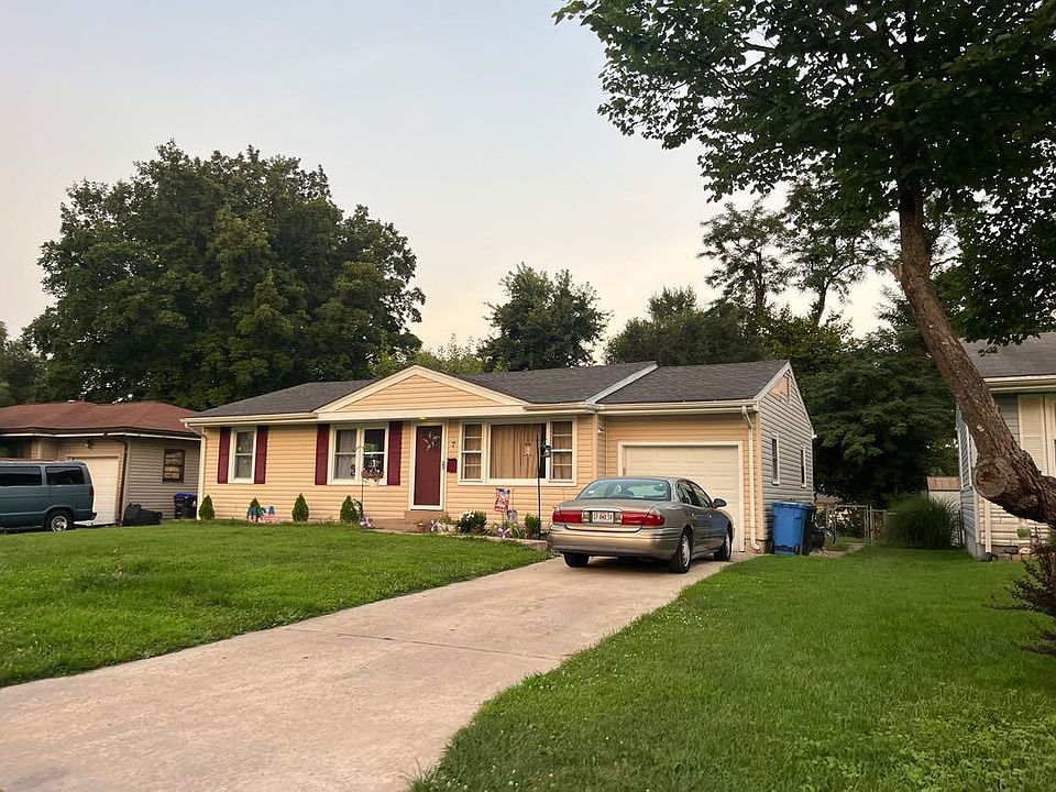 1st image of 7 Norine Ct