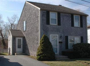 136 Adams St, Dartmouth, MA 02748