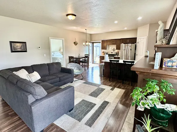 104 E 650 S, Smithfield, UT 84335