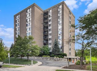 1050 Wall St APT 5D, Ann Arbor, MI 48105