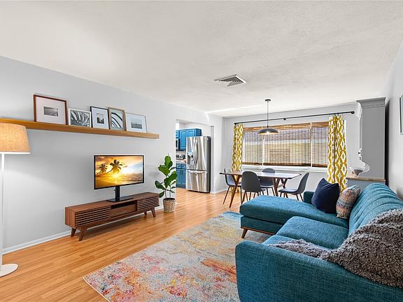 5th image of 1684 Eden Ct