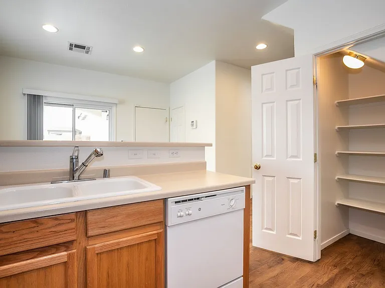 4184 Swept Plains St — Photo 10