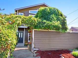 3038 63rd Ave SW, Seattle, WA 98116