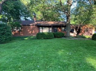 7323 W 109th St, Worth, IL