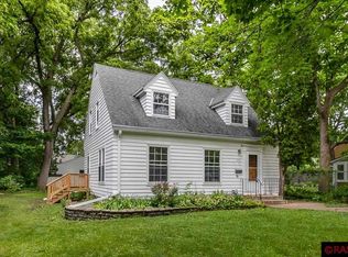 216 Branson St, Mankato, MN 56001