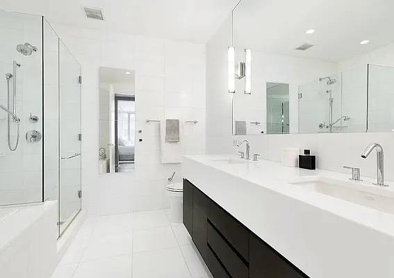 Rented by Yoreevo, LLC | media 5