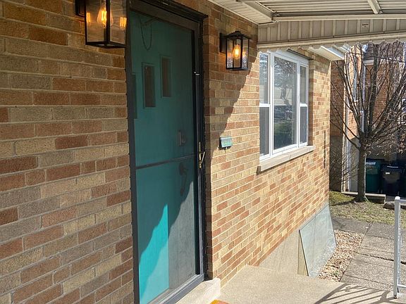 4th image of 1136 Maureen Ln